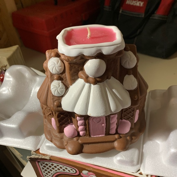 Avon Holiday Vintage 977 Avon Gingerbread House Candle 1977 Poshmark